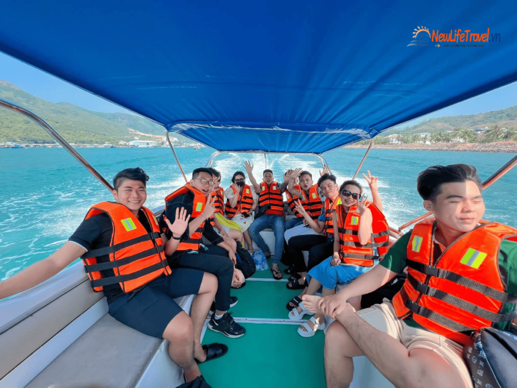 Tour-3-dao-Nha-Trang