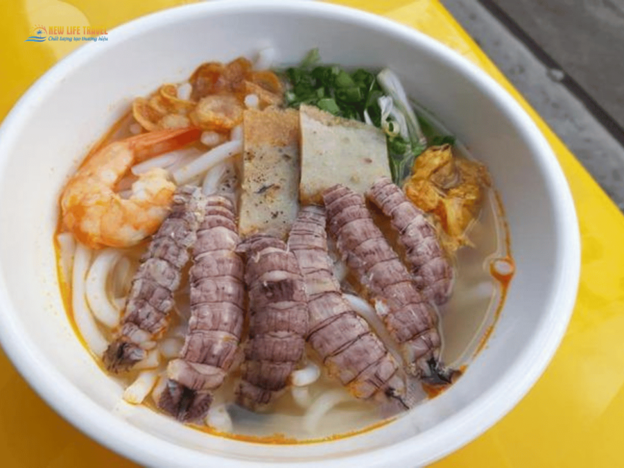 Bánh canh tôm tít