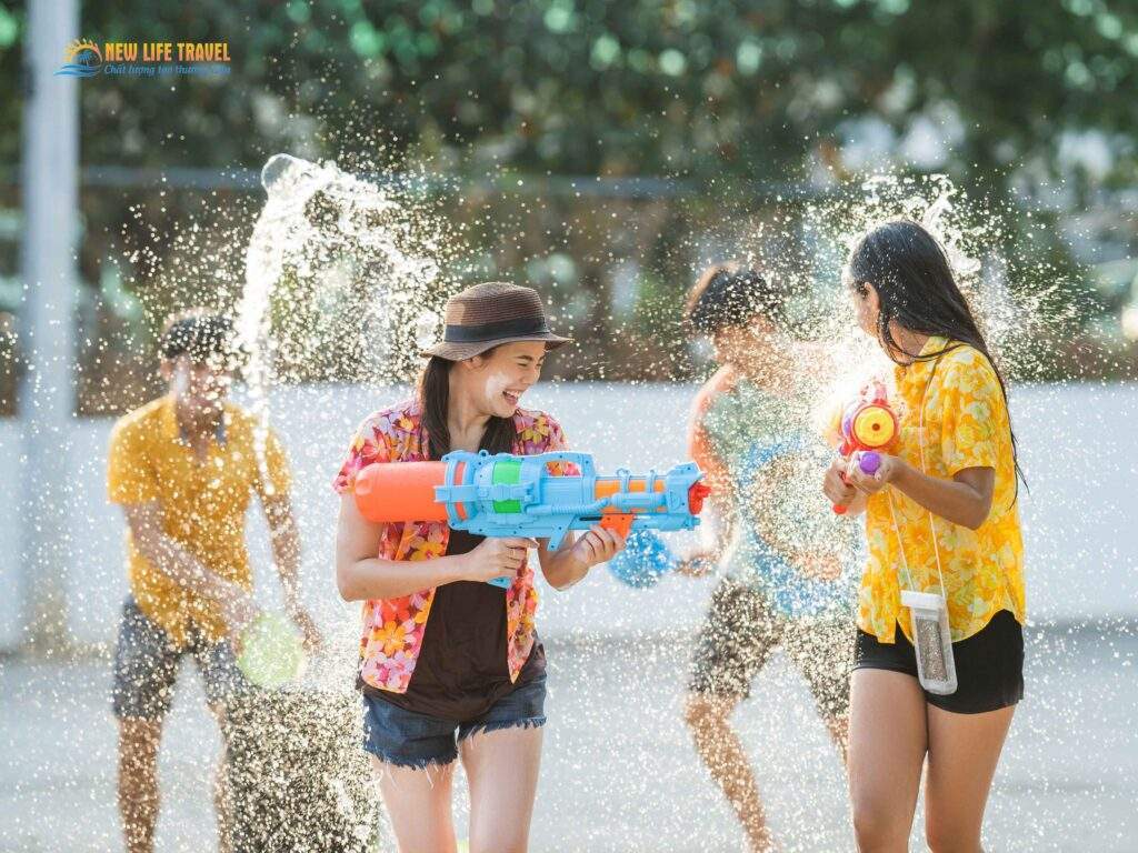 các địa điểm ăn chơi lễ hội té nước ở Pattaya 