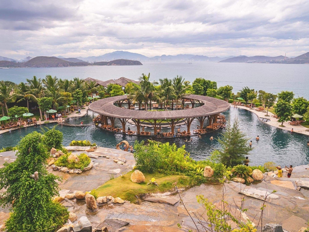 Tour Đảo Hòn Tằm Nha Trang 1