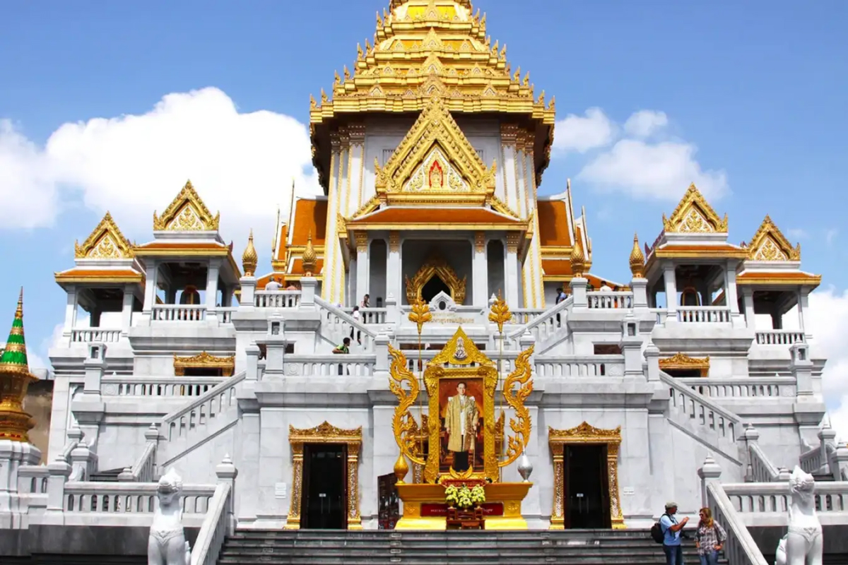 Chùa Phật Vàng (Wat Traimit) tại Bangkok Thái Lan 