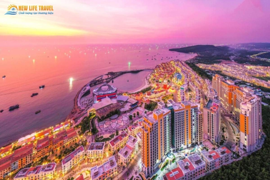 Thị trấn Địa Trung Hải Phú Quốc