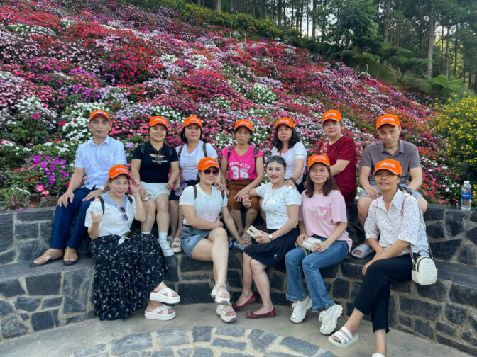 Đoàn du khách du lịch Đà Lạt 5 ngày 4 đêm