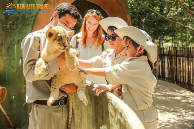 hinh-anh-1-vinpearl-safari