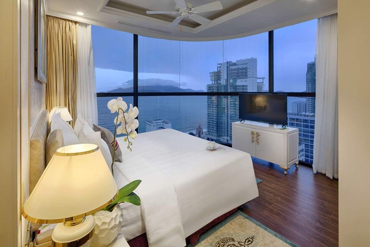 Phòng studio giường đôi - Khách sạn Meliá Vinpearl Empire Nha Trang