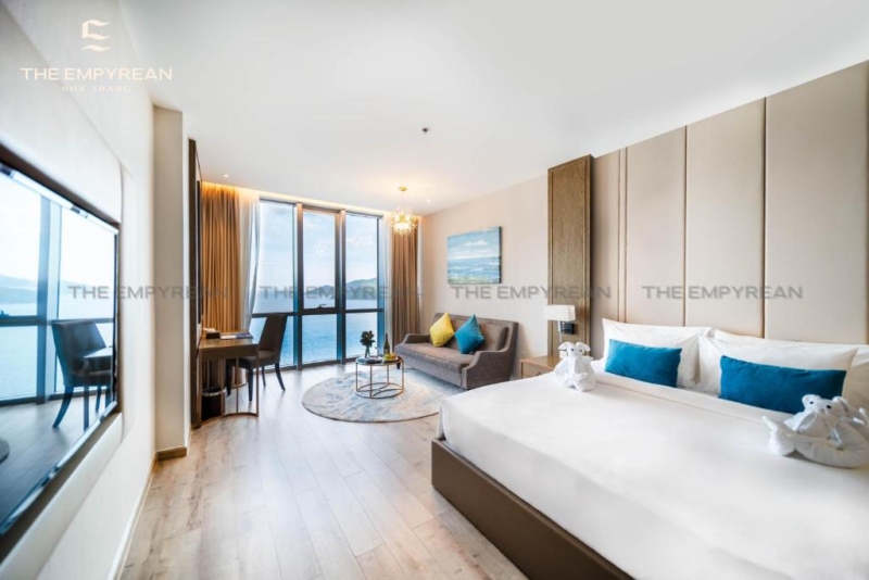 Hạng phòng Deluxe Ocean View The Empyran Nha Trang