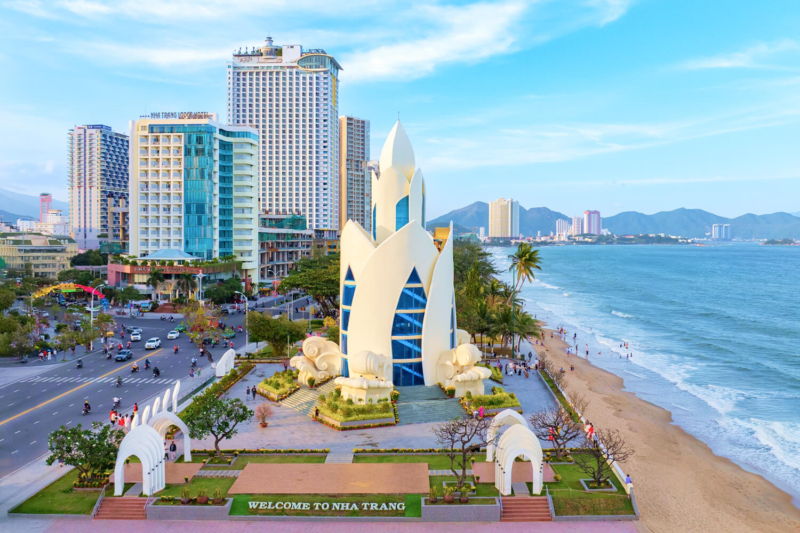 Tour Nha Trang 4N3Đ: City - 3 đảo VIP - Ninh Thuận - Tự Túc