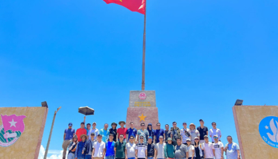 Cột mốc chủ quyền tại Phú Quý