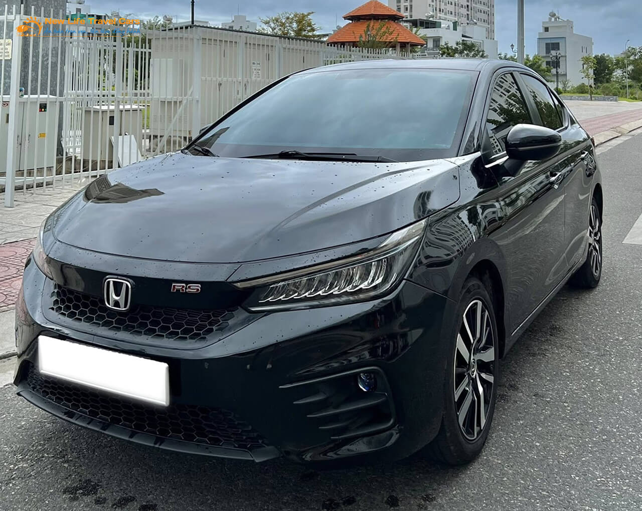 Hình ảnh xe cho thuê 4-5 chỗ Nha Trang - Đà Lạt Hình ảnh xe cho thuê 4-5 chỗ Nha Trang - Đà Lạt