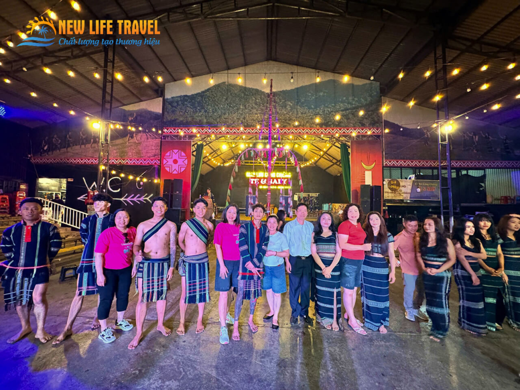 du-lich-nha-trang-da-lat-5n4d-cong-chien