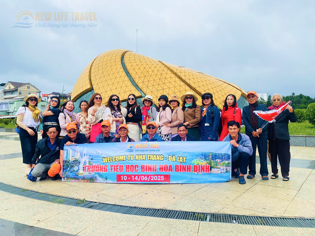 New Life Travel - Tổ chức tour du lịch Nha Trang Đà Lạt cho đoàn thể nhà trường New Life Travel - Tổ chức tour du lịch Nha Trang Đà Lạt cho đoàn thể nhà trường