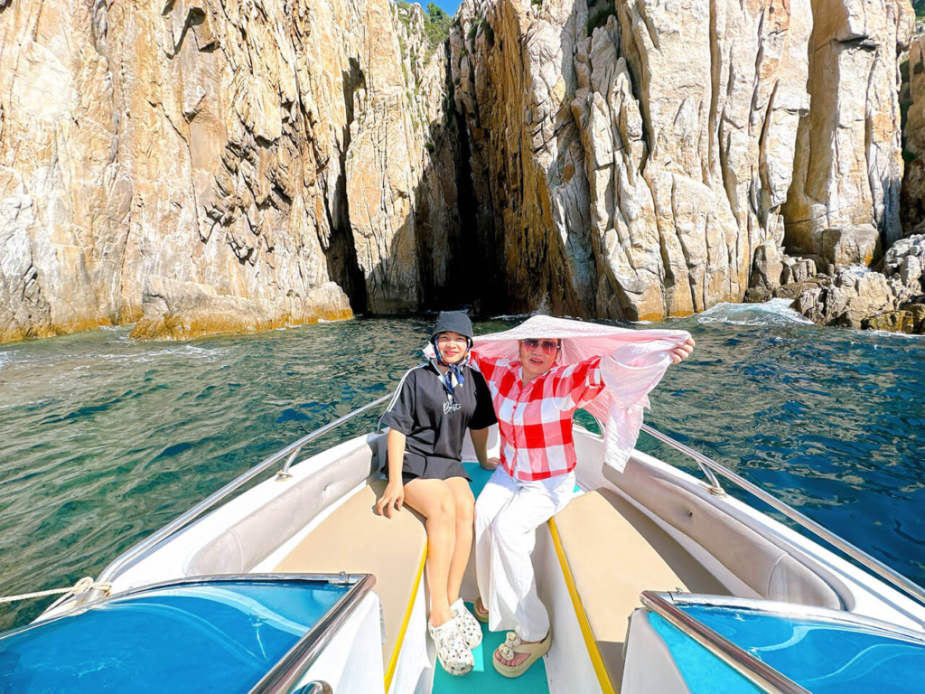Tour Vịnh Vĩnh Hy 1 Ngày Từ Nha Trang