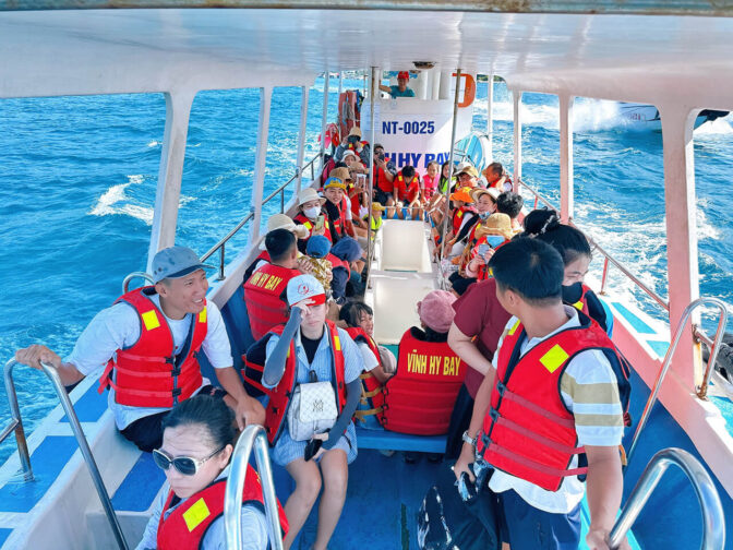tour-vinh-vinh-hy