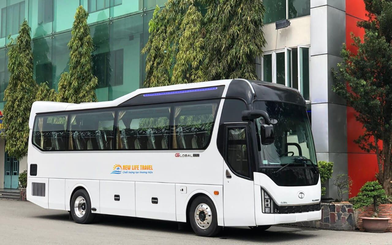 29-Seater Tourist Car Rental Service from Nha Trang to Mui Ne – New Life Travel
