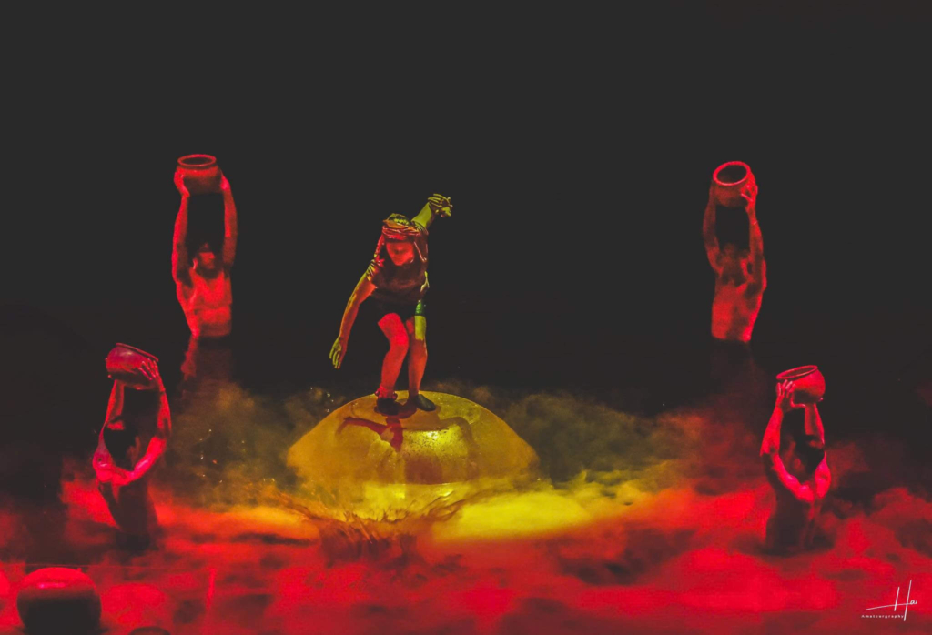 chum-show-nha-hat-do-nha-trang-nghe-si