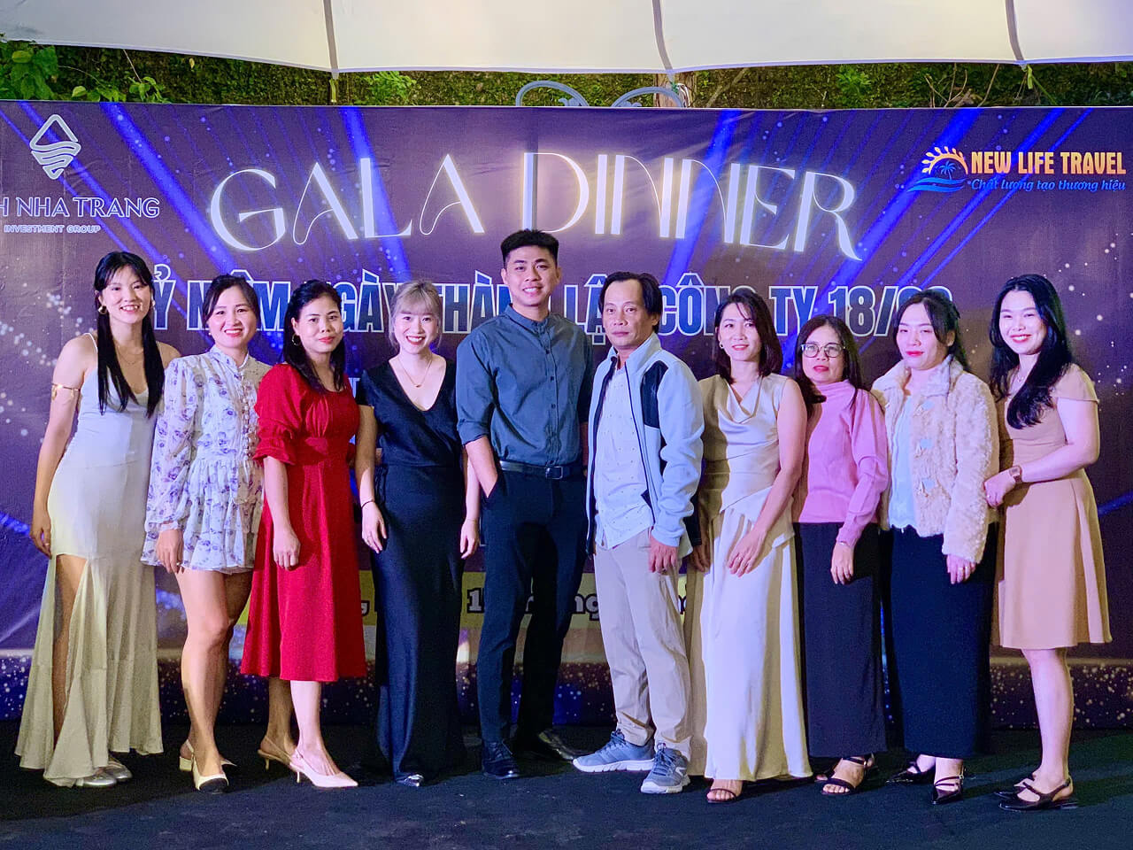 Gala Dinner kỷ niệm 11 năm thành lập công ty CP Vịnh Nha Trang tại Đà Lạt