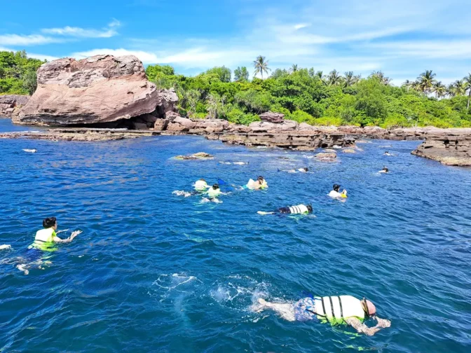 lan-ngam-san-ho-phu-quoc