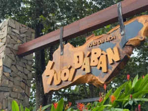 Suối Đá Bàn Phú Quốc