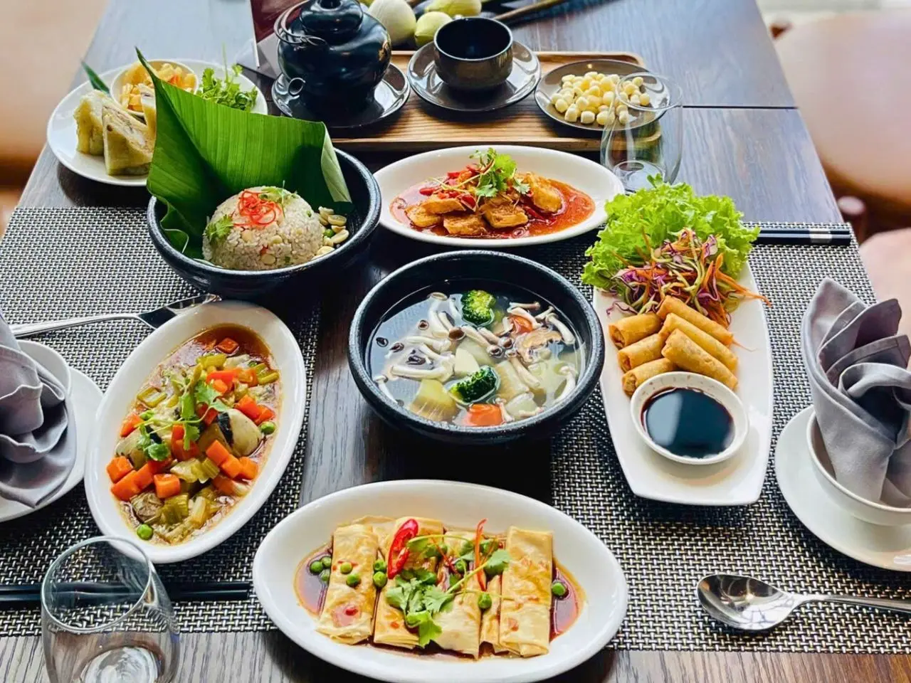 Ẩm thực Phương Đông tại Ngon Gallery Nha Trang Restaurant