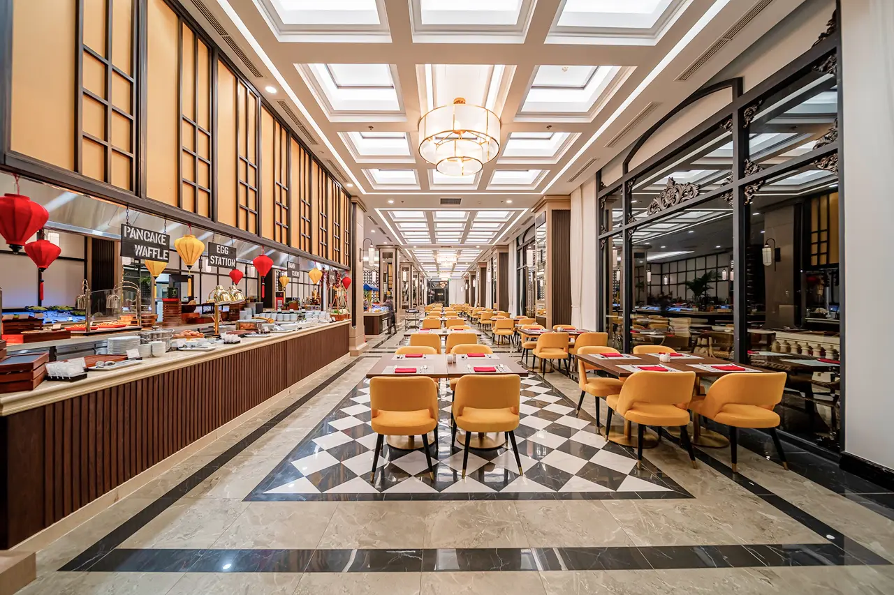 Nhà hàng phục vụ buffet tại khách sạn Wyndham Garden GrandWorld Phú Quốc