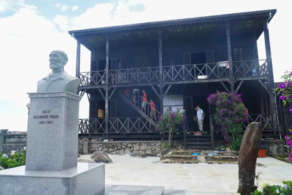 nha-bac-si-alexander-yersin