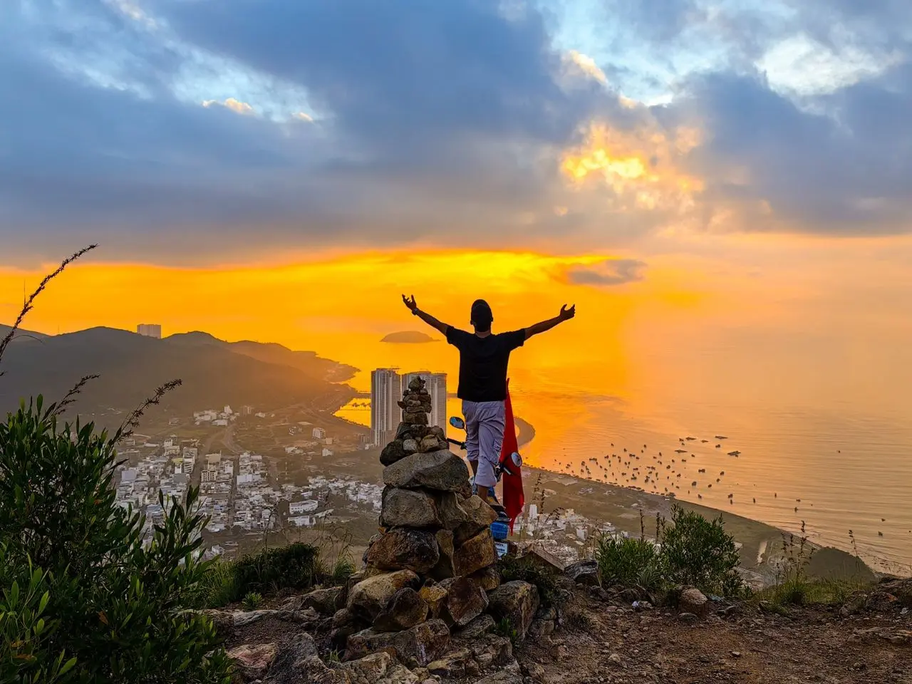 Nui-co-tien-nha-trang