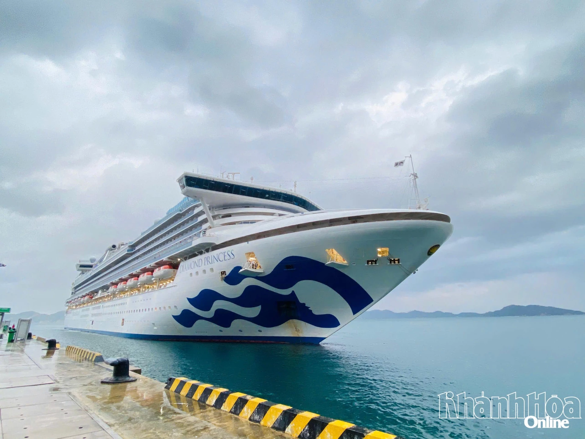 khanh-hoa-don-tau-diamond-princess-12-2025