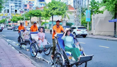 tour-xich-lo-nha-trang-ao-dai-truyen-thong