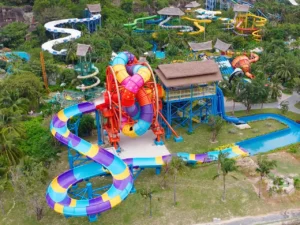 tornado-loc-xoay-lien-hoan-vinwonders-nha-trang