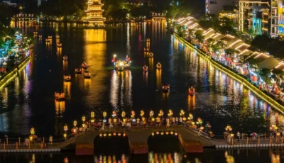 Pho-co-Hoa-Lu-Ninh-Binh