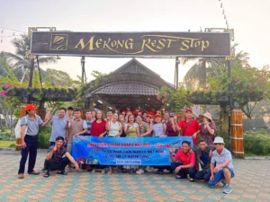 cong-ty-cp-viet-nam-dai-ly-xuyen-gang-new-life-travel