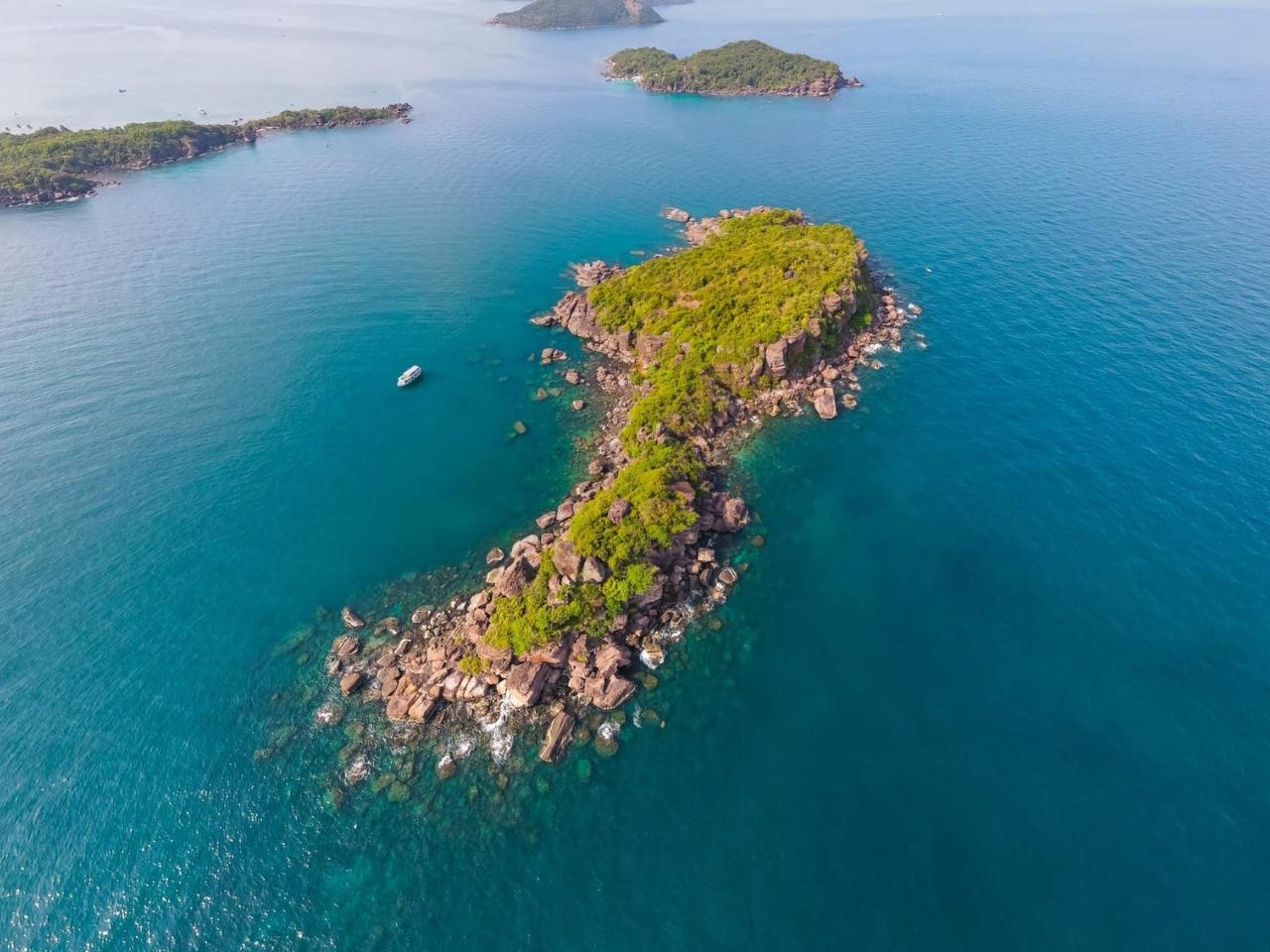 Hon-Buom-phu-quoc
