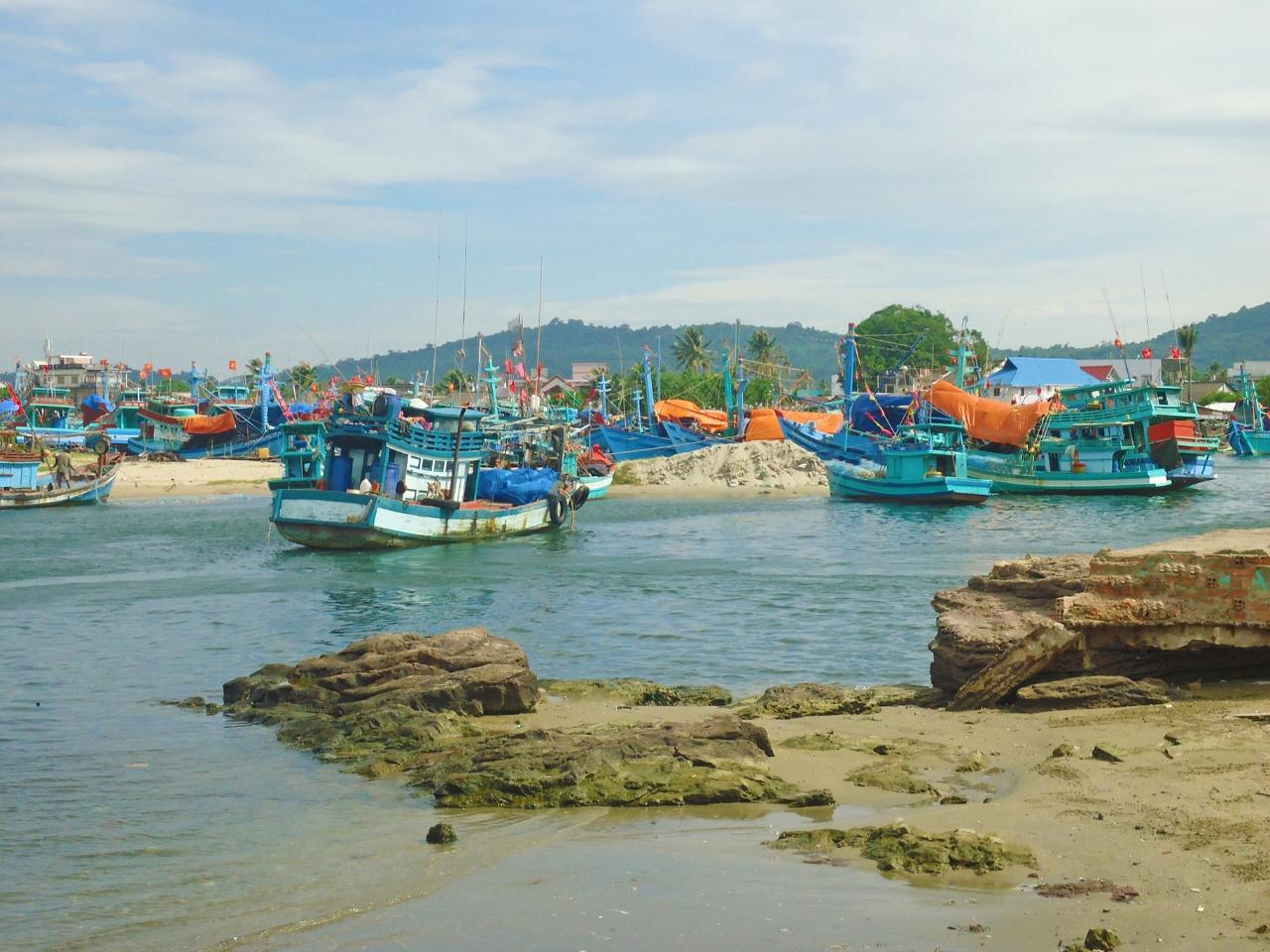Lang-chai-ham-ninh-phu-quoc