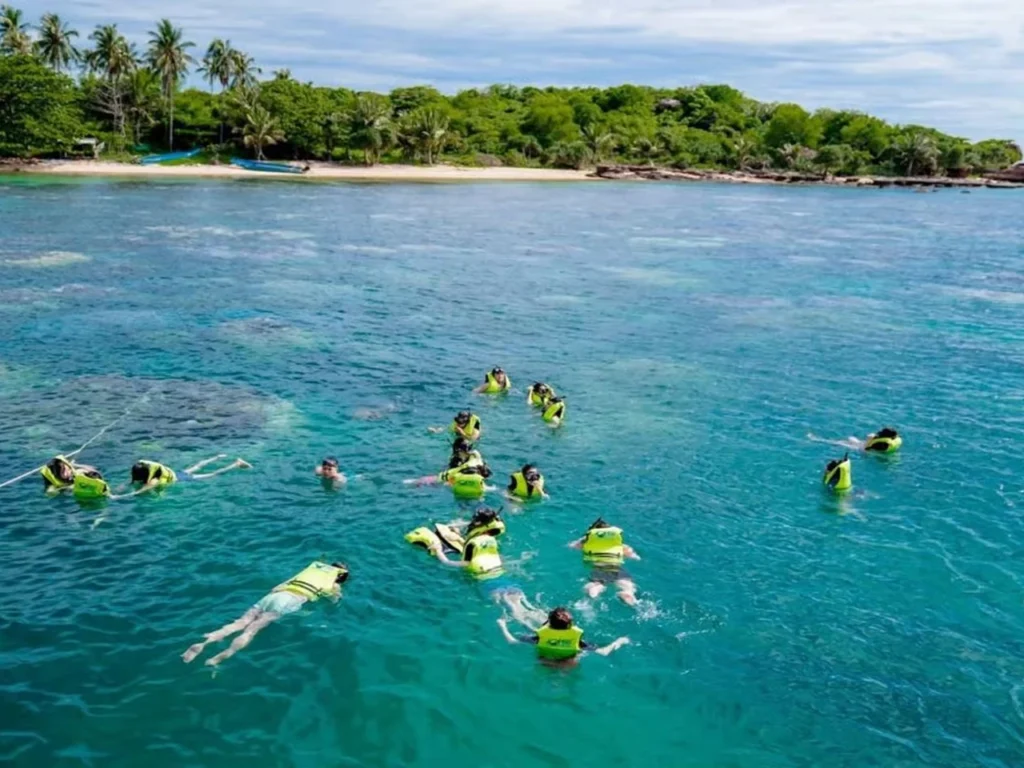tour-luxury-cano-phu-quoc-lan-ngam-san-ho