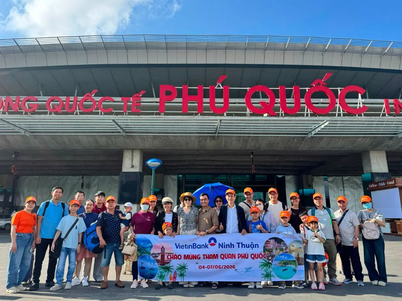 cty-bao-hiem-Vietinbank-Khanh-Hoa-tham-quan-phu-quoc-4n3d