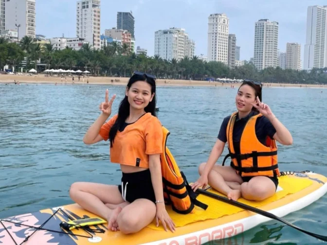 cheo-sub-tai-Z-beach-Nha-Trang