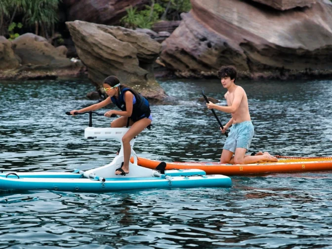 hoat-dong-trong-tour-du-thuyen-marmoris-yachting-nha-trang