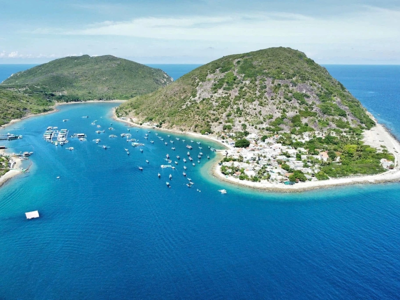 hon-ro-Nha-trang