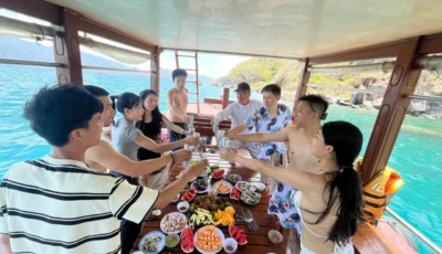 tiec-BBQ-tren-thuyen-trong-tour-cau-ca-nha-trang