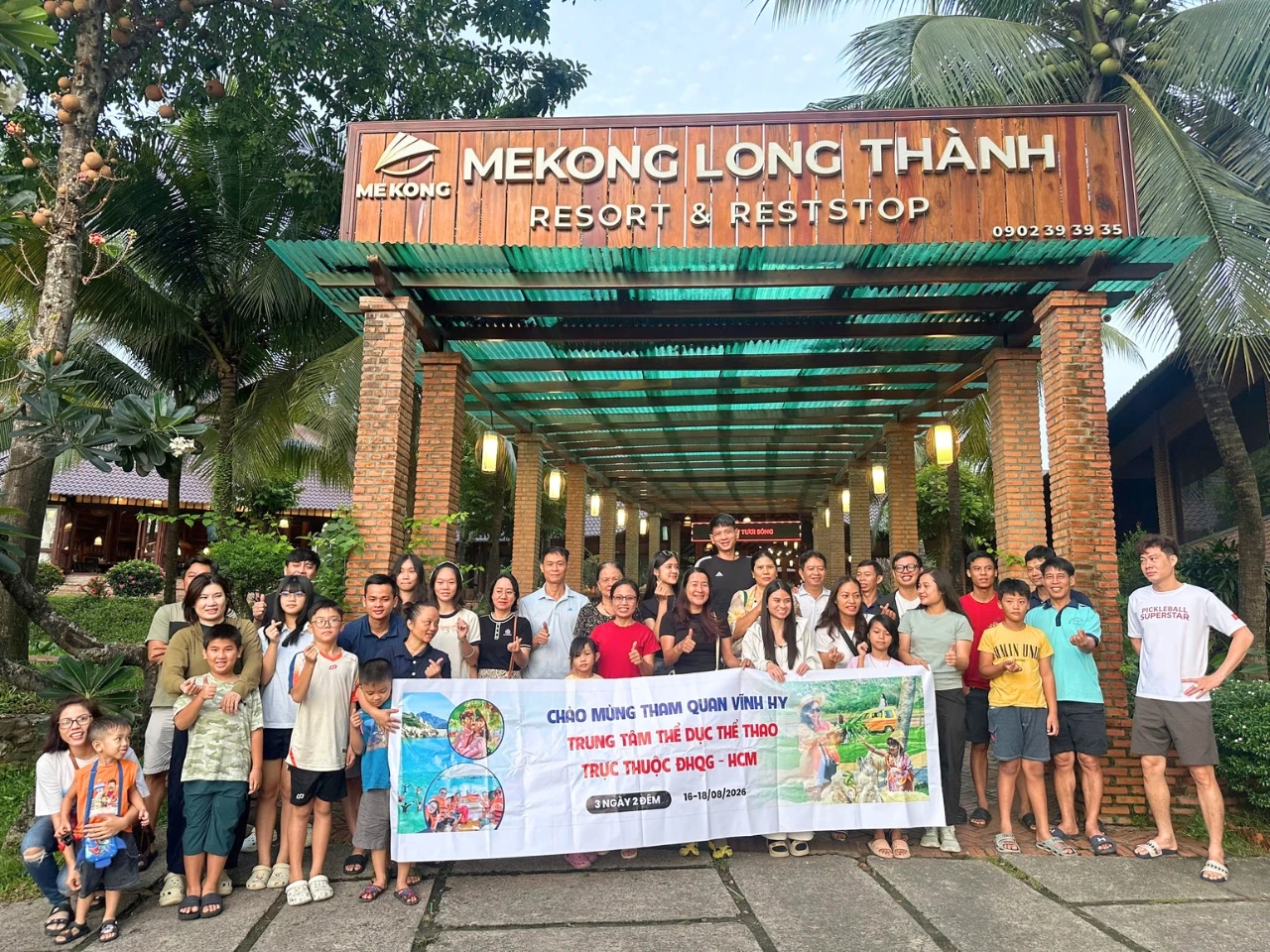 doan-tttdtt-dhqg-hcm-khoi-hanh-di-vinh-hy